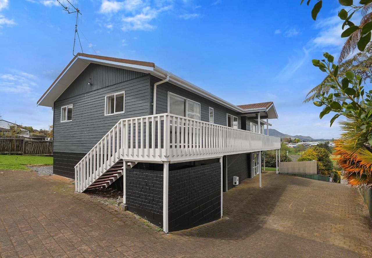 Woodward House Taupo Villa Екстериор снимка
