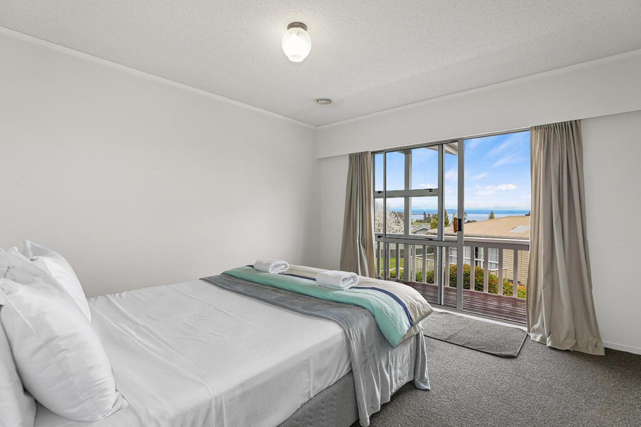 Woodward House Taupo Villa Екстериор снимка